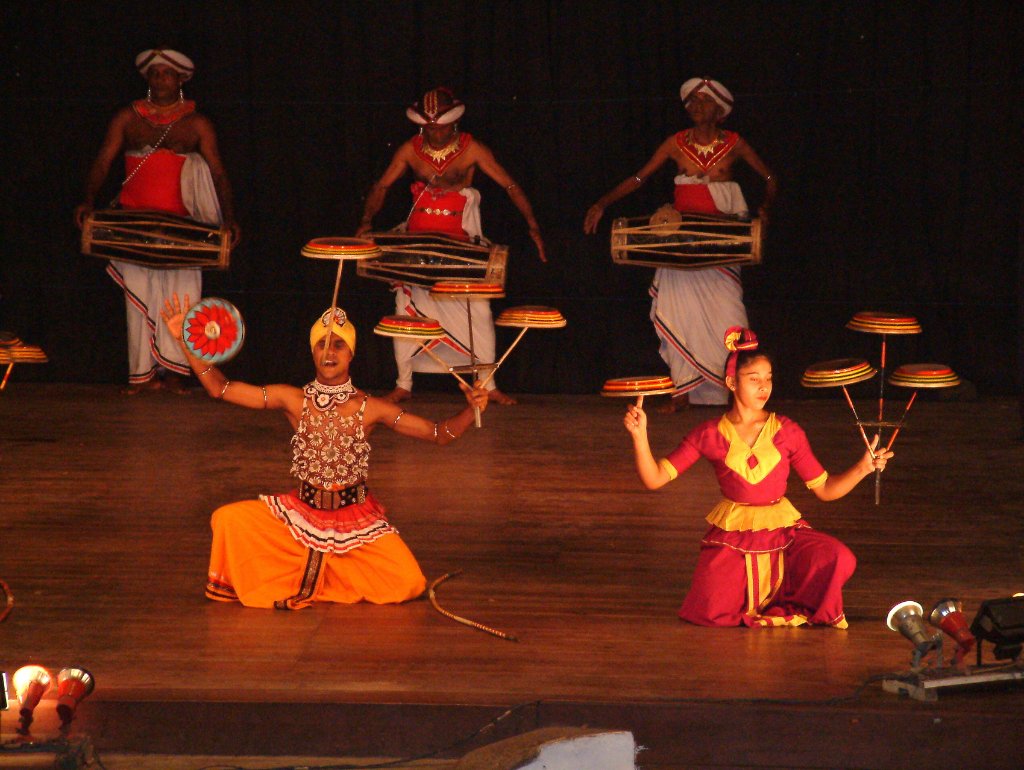 03-Folk dances in the Kandyan Cultural Centre.jpg - Folk dances in the Kandyan Cultural Centre
